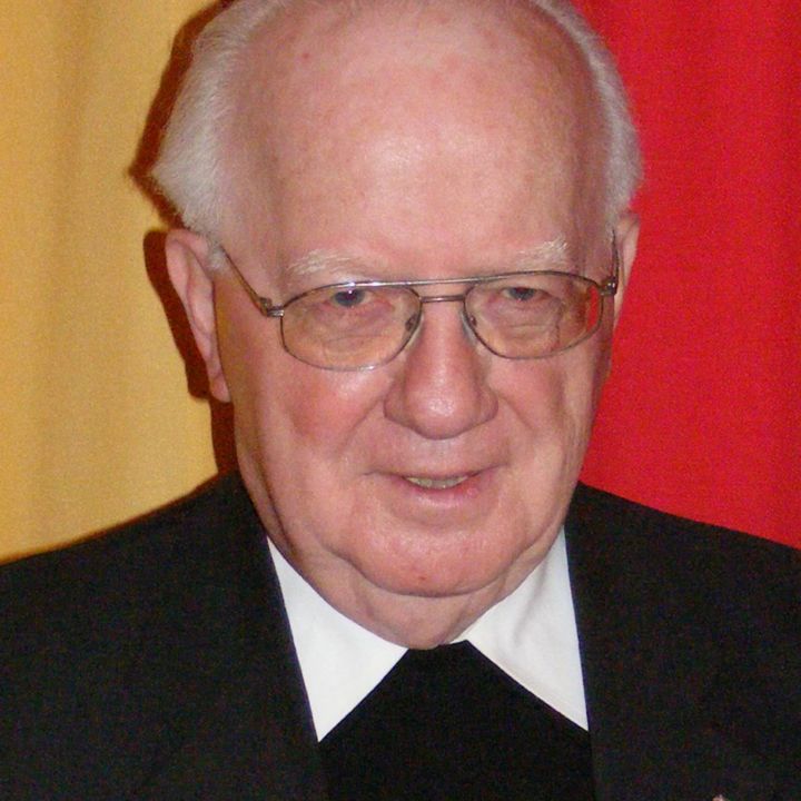 Pater Hans Junker