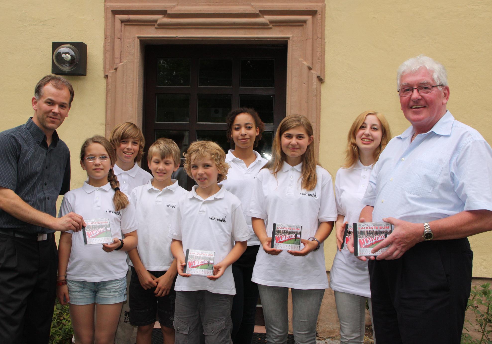 CANTORES--PUERI--STIFTSCHORKNABEN