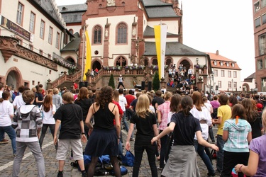 11-07-15 PueriCantores in AB 72-003.jpg