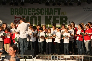 11-07-15 PueriCantores in AB 93-003.jpg