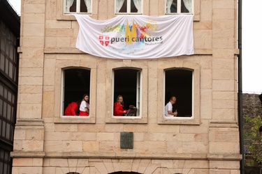 11-07-15 PueriCantores in AB 75-003.jpg